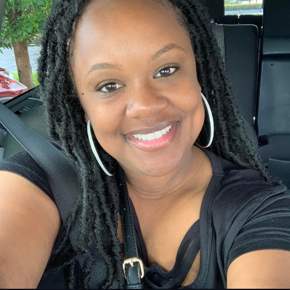 Meet your Posher, Erika